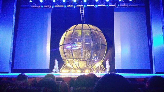 Beijing Springtime Story Chaoyang Theatre Acrobatic Show