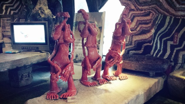 Taipei Trippin Five Cents Driftwood Restaurant