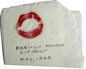 Marilyn Monroe's Lip Print 5 Ways to Personalize Your Style