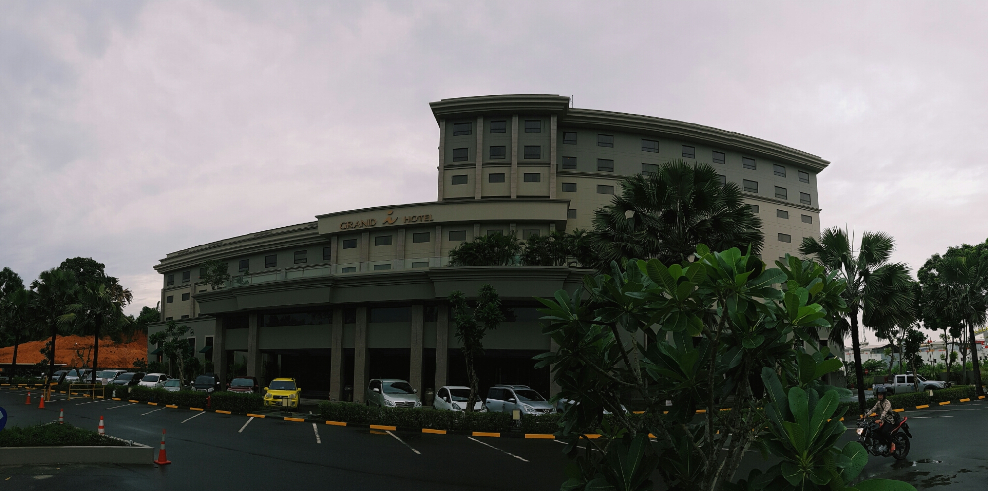 Girlfriends Batam Spa Retreat Grand I Hotel