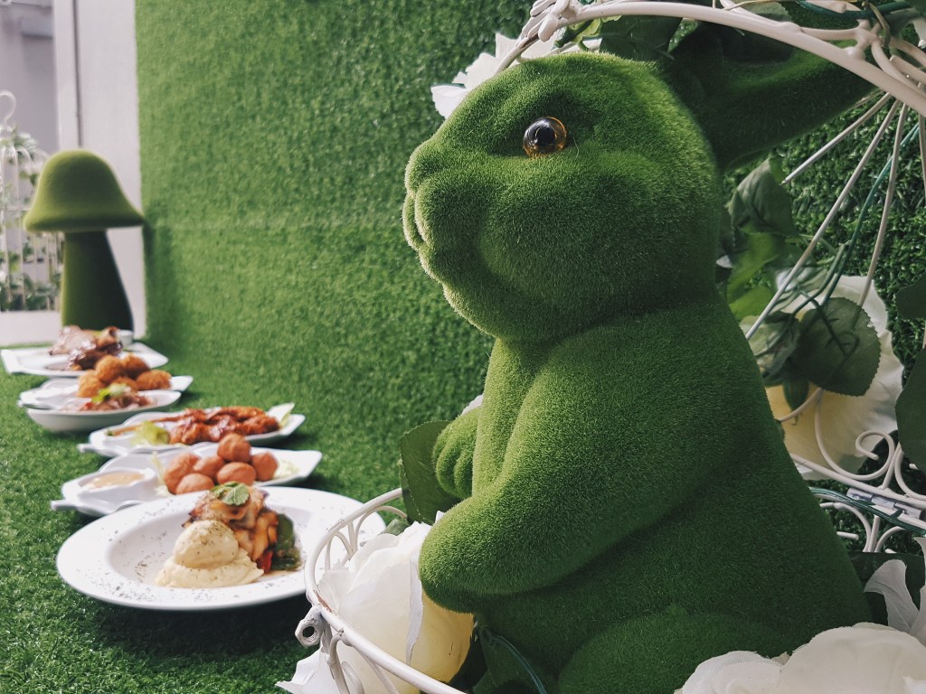 Enchanted Garden Restaurant at V Hotel&nbsp;Lavender