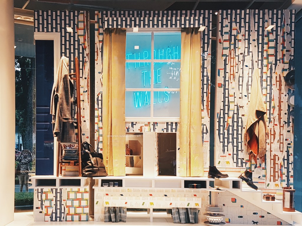 Hermes Through the Walls&nbsp;Exhibition