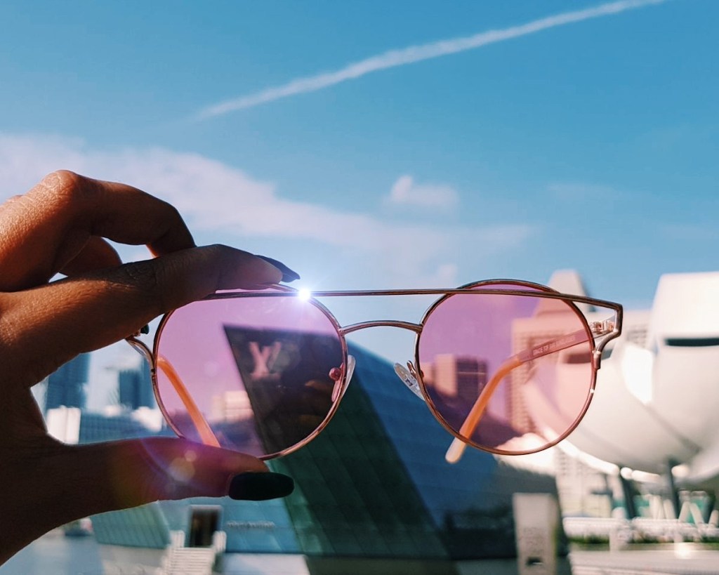 Style Tips On-The-Go