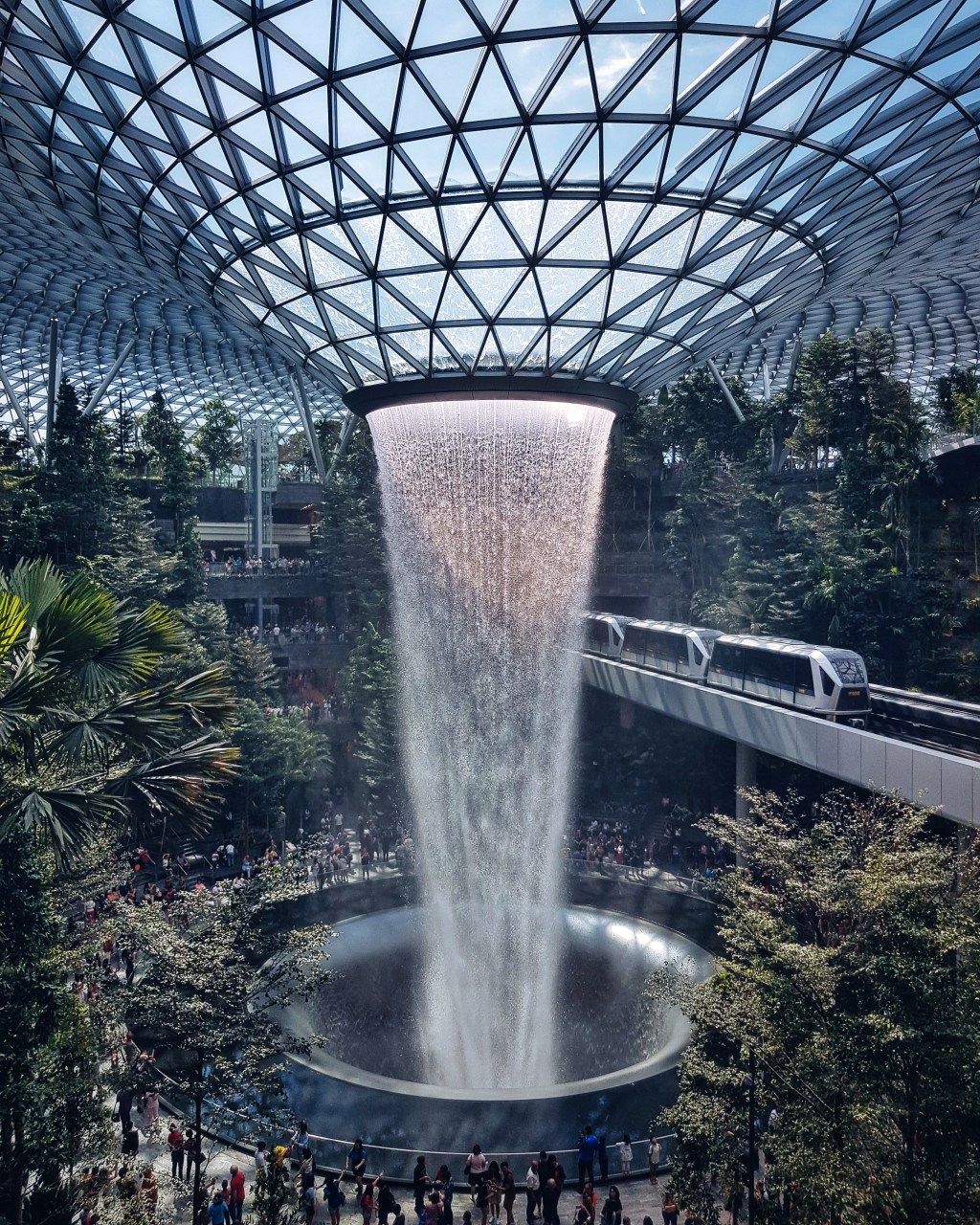 A Guide to Jewel Changi&nbsp;Airport