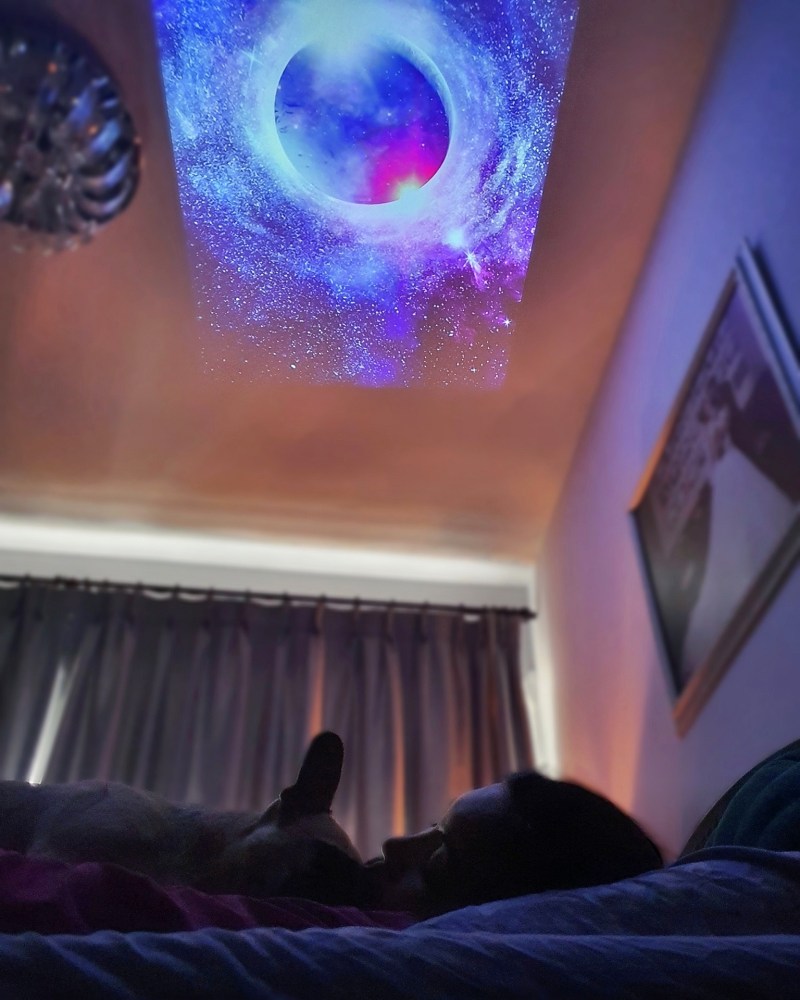 LUMOS NANO Portable Projector Review