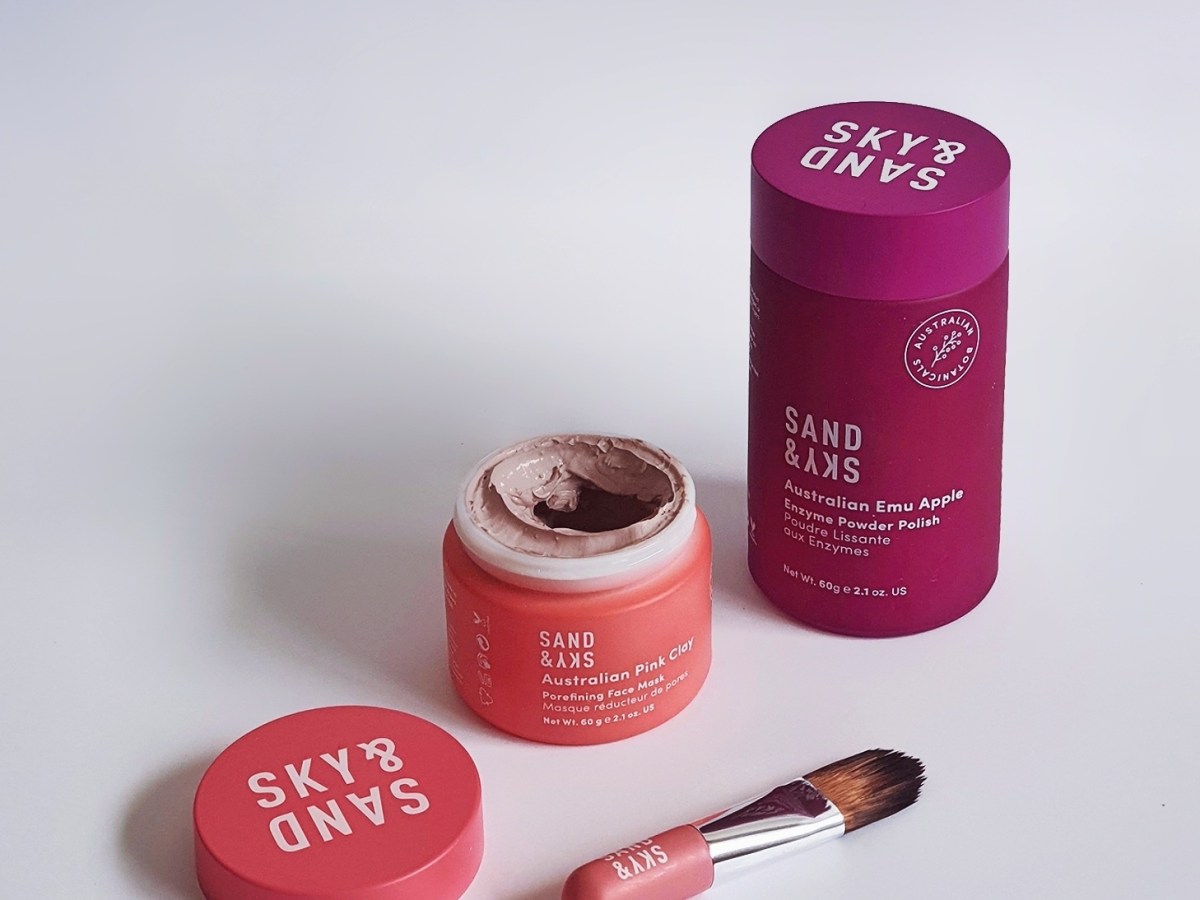 Sand & Sky Australian Emu Apple Enzyme Powder Polish and Australian Pink Clay&nbsp;Mask