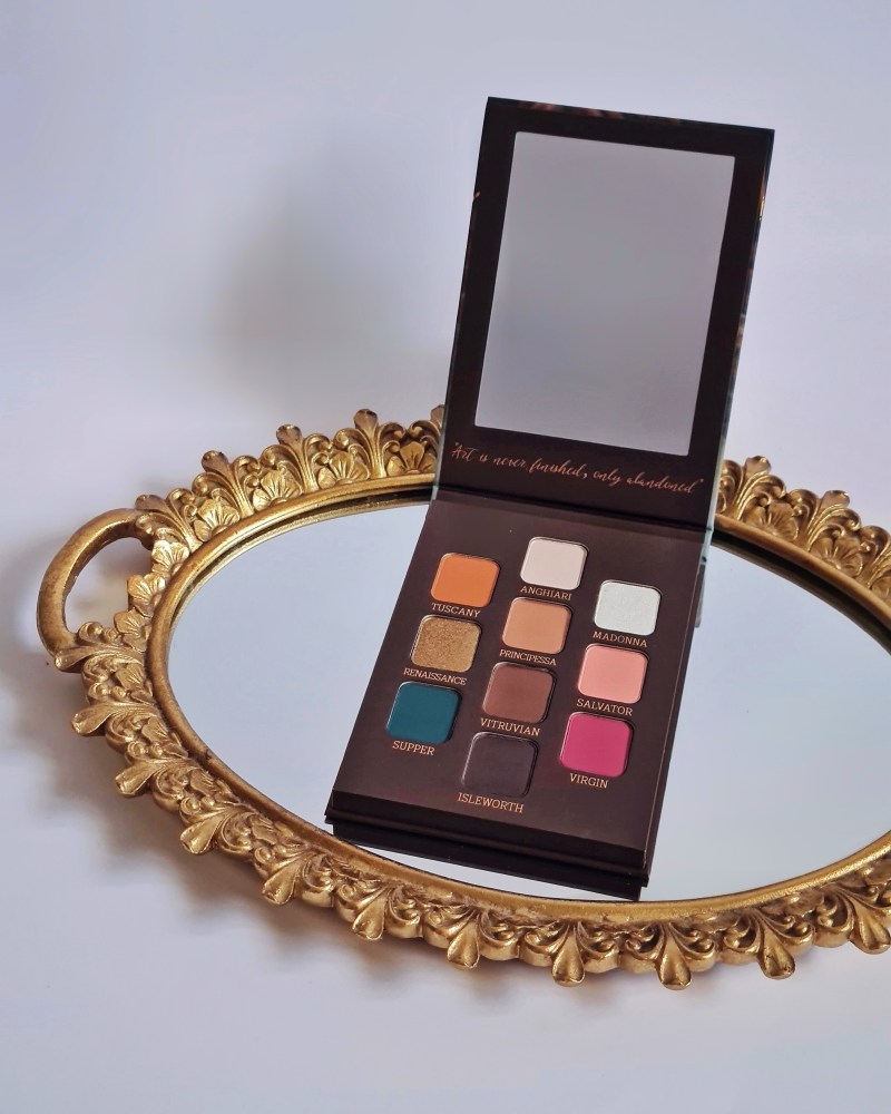 Sahur's Art Beauty: Vegan and Gluten-Free Makeup from Singapore Mona Painter's Palette