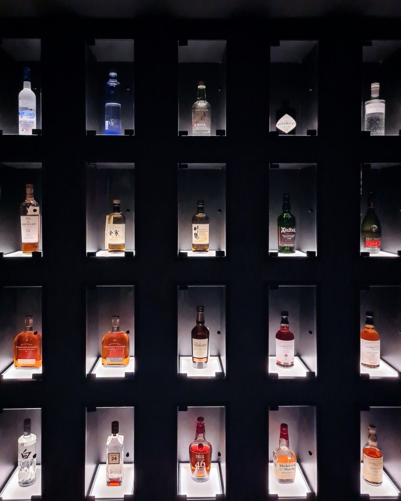 Silks Club Kaohsiung Yuimom Residence SS Bar Review