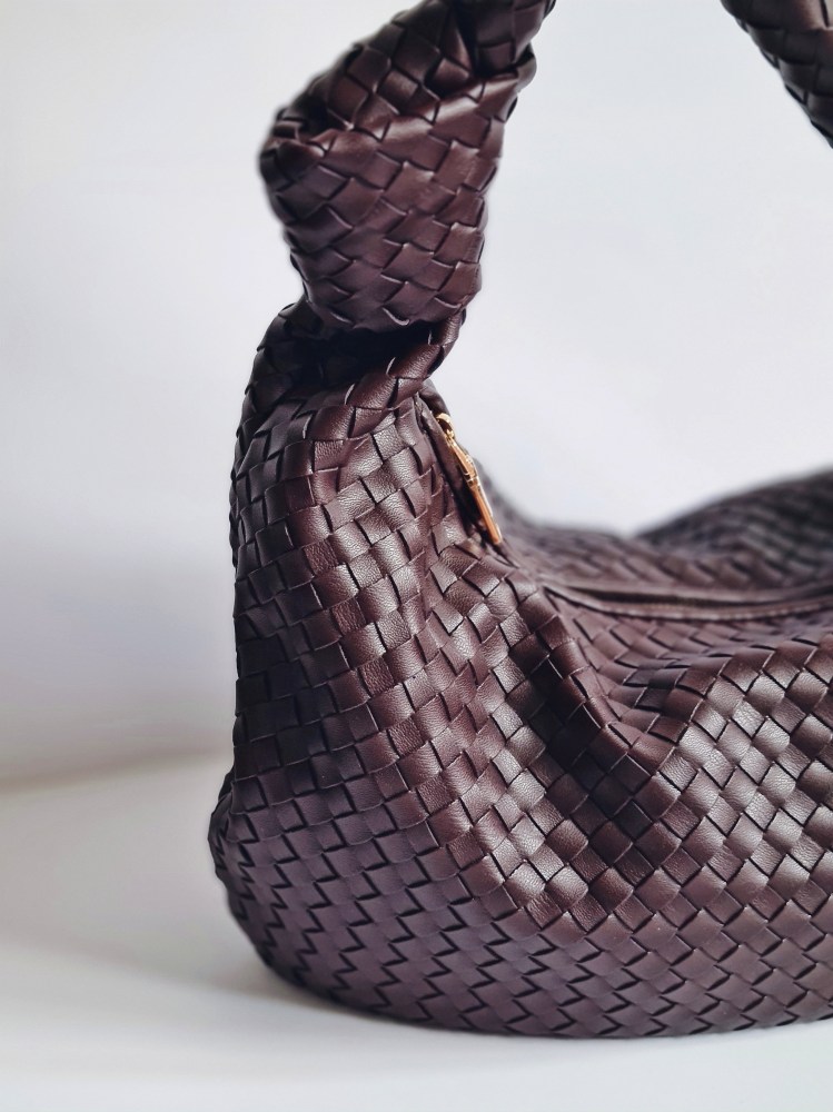 Designer Dupe: Bottega Veneta Jodie Bag