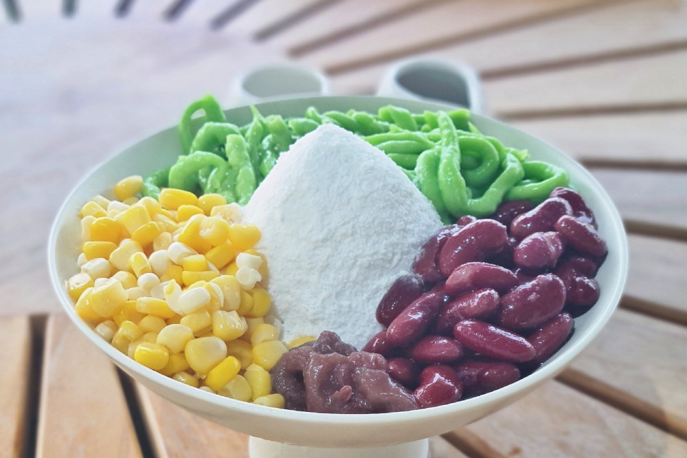 1-Flowerhill Hilltop Chateau at Imbiah Sentosa Wildseed Cafe Menu