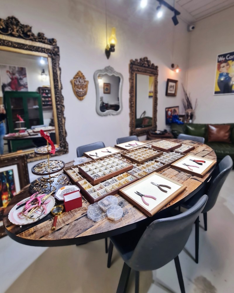 DIY Charm Bracelet at Echo Vintage