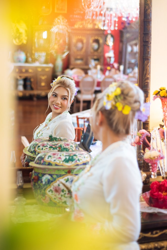 Nonya Peranakan Photoshoot in Singapore Peranakan Mansion