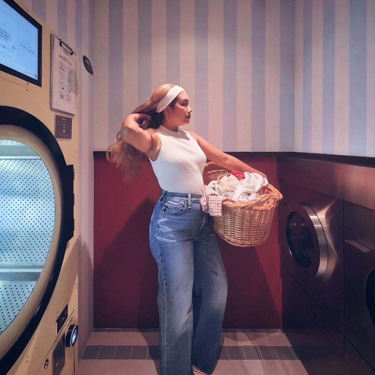 Levi’s Ribcage Wide Leg Jeans: The Vintage-Inspired Fit