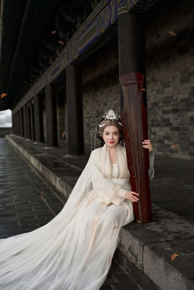 Legendary Hanfu Photoshoot in Xi'an, China