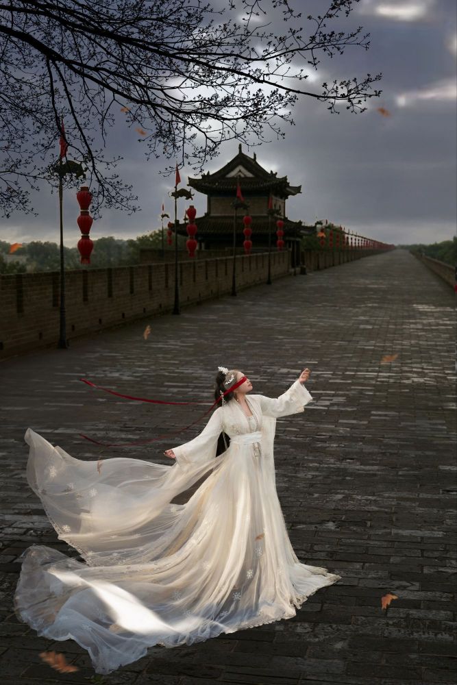 Legendary Hanfu Photoshoot in Xi'an, China